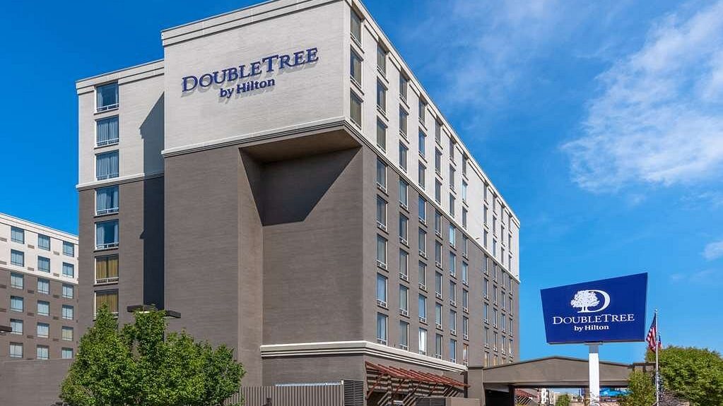 DoubleTree by Hilton Denver Cherry Creek